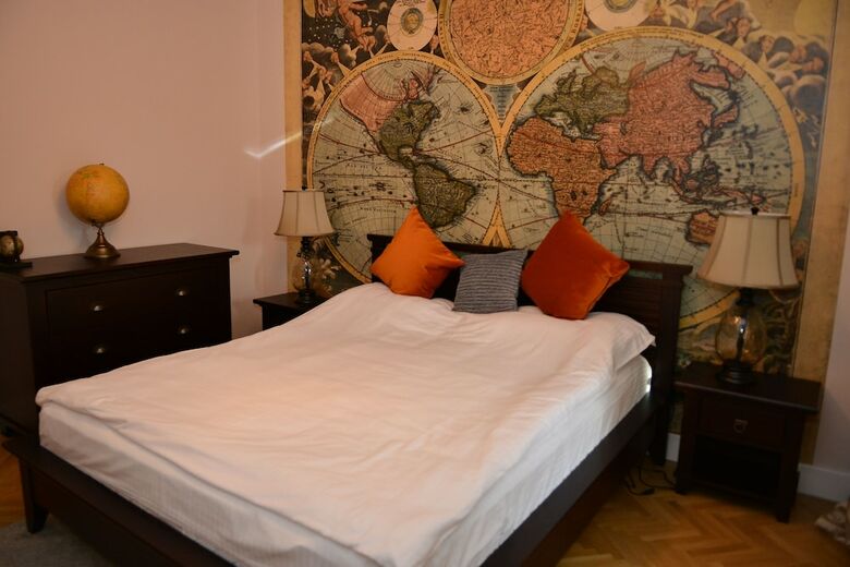 Hostal Pensiunea Casa Cranta