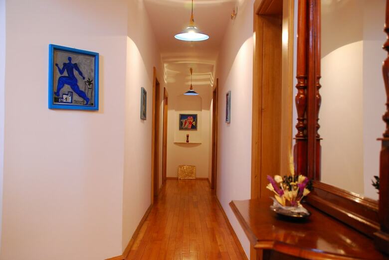 Hostal Pensiunea Casa Cranta