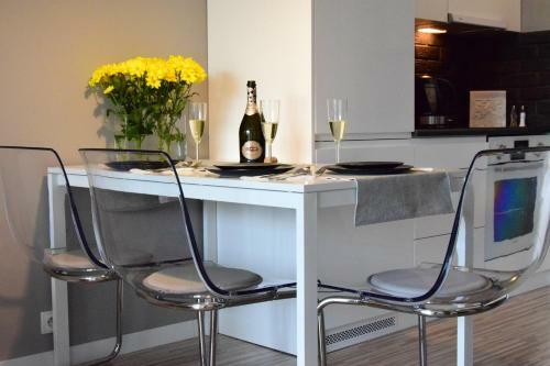 Apartamenty Homely Place - Parking