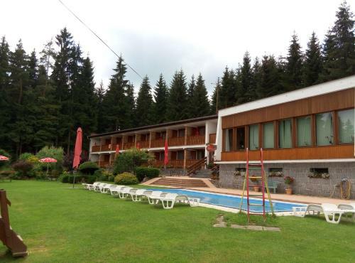 Hostal Lesn� Pension