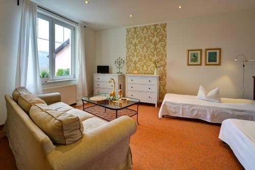 Hostal Pension Vila Hana