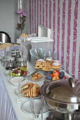 Hostal Pension Vila Hana