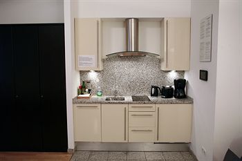 La Scala Apartments