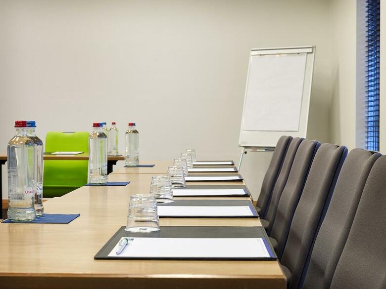 Hotel Express By Holiday Inn Hasselt