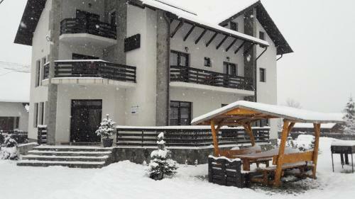 Hostal Pensiunea Ioana