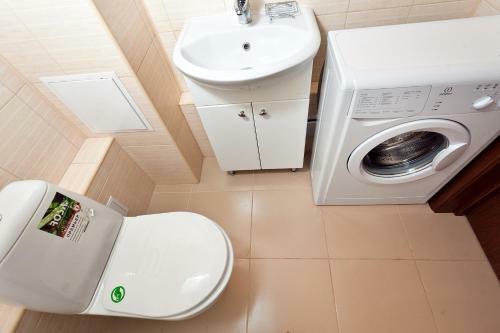 Apartments On Adoratskogo 4