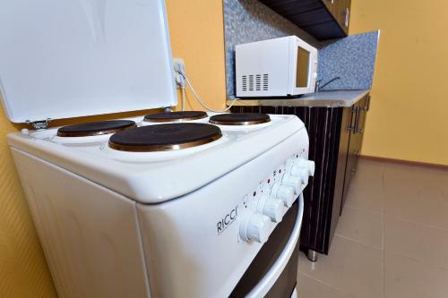 Apartments On Adoratskogo 4