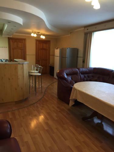 Apartamento Guest House Rynochnaya 16