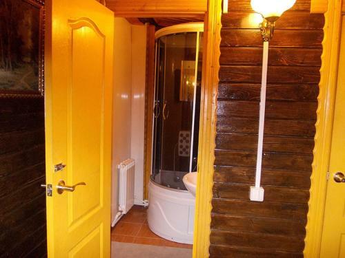 Hotel Banny Dvor V Poddubnom Baza Otdykha