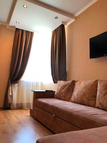 Apartment On Avtolyubiteley 52/1