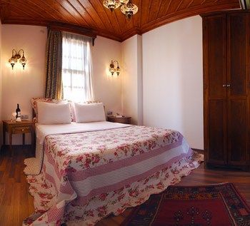 White Garden Pension