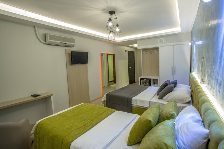 Hotel Pera Capitol