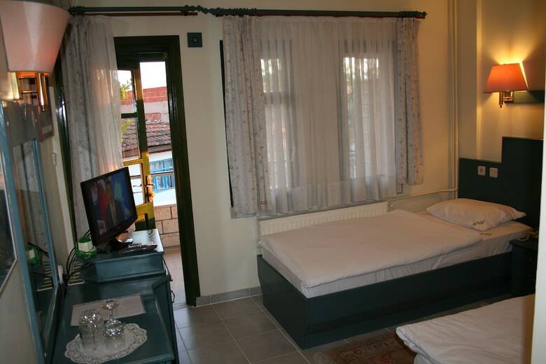 Hotel Hal-tur