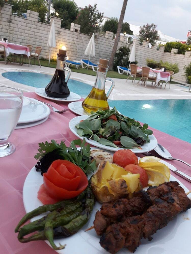Hotel Hal-tur