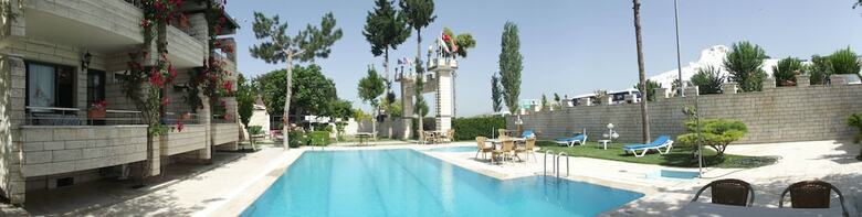 Hotel Hal-tur