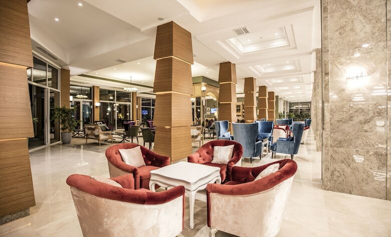 Hotel Palm Wings Ephesus Beach Resort