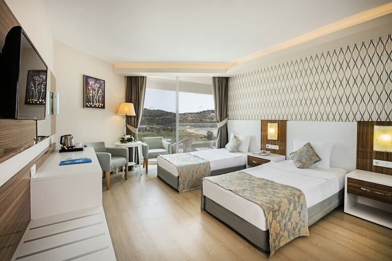 Hotel Palm Wings Ephesus Beach Resort