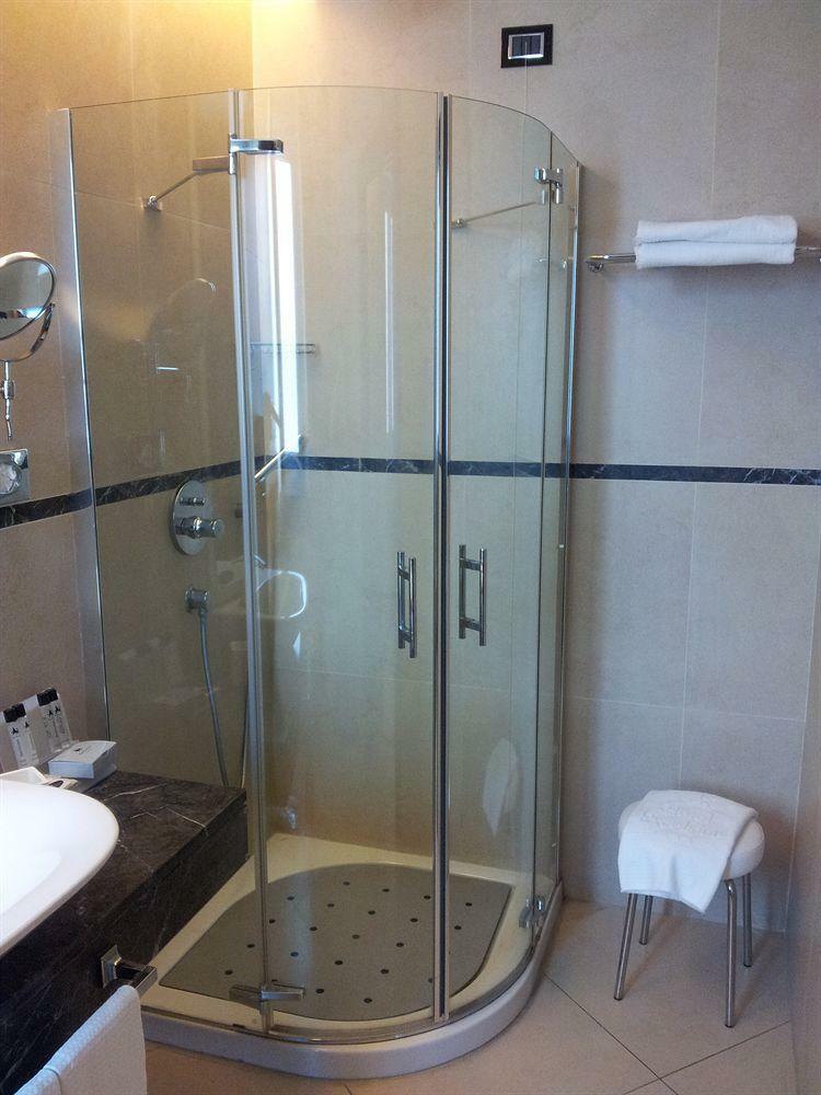 Hotel Excelsior
