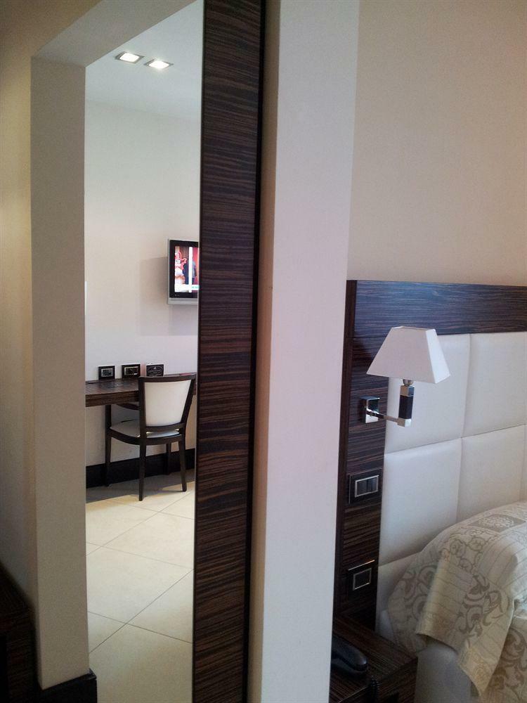 Hotel Excelsior