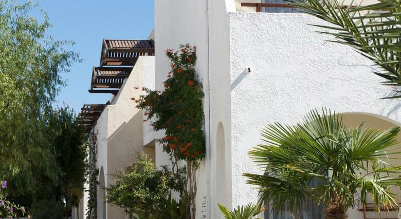 Hotel Gaia Village