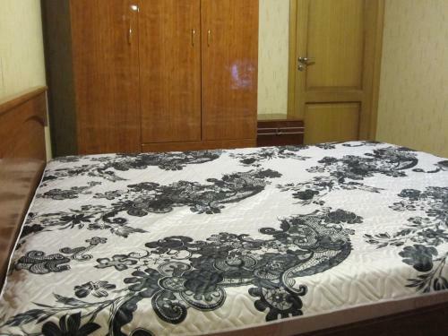 Apartment Kropotkina 11a