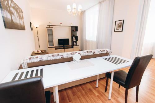 Apartment Near Greenwich Center
