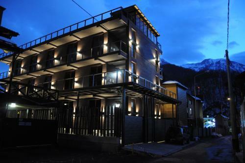 Hostal Raduzhny Guest House