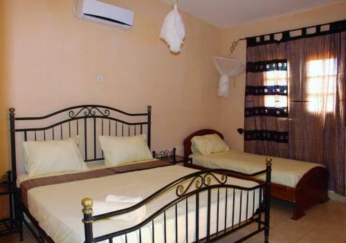 Hotel Keur Yakaar
