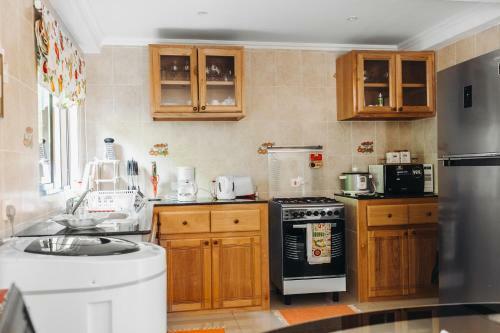 The Cove Holiday Apartment