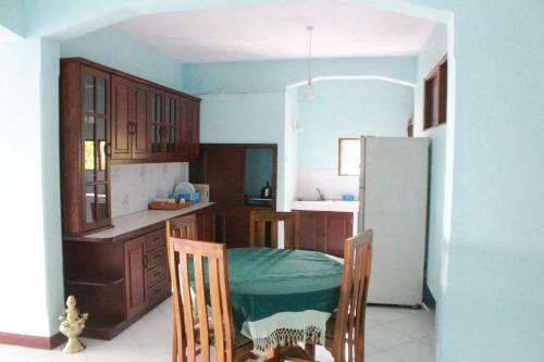 9 A Apartment