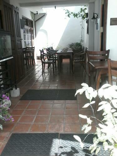 Hostal Secret Palace Guest House