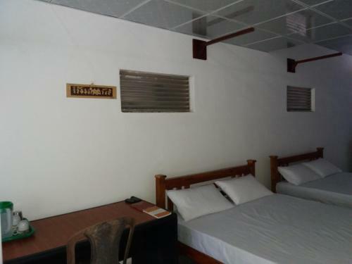 Hostal Lotus Villa
