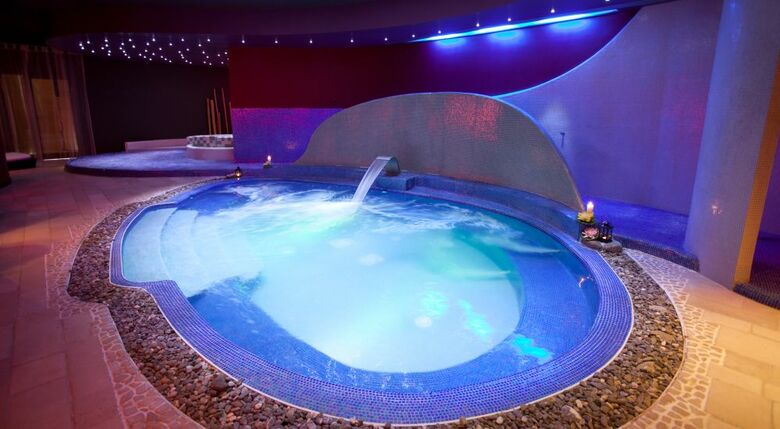 Residencia Riva Marina Resort
