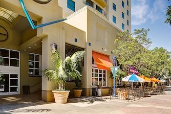 Hotel Embassy Suites San Diego Bay - Downtown