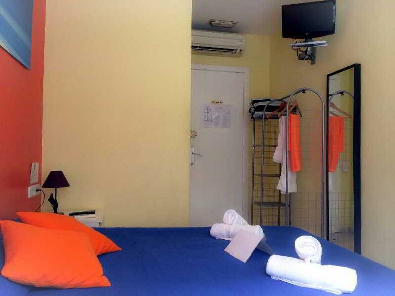 Hostal Barcelona City Centre