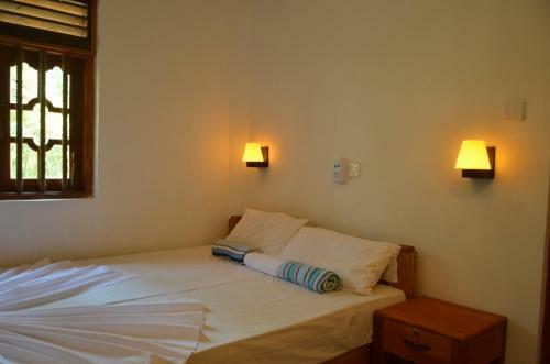 Hostal Yaye Guest House