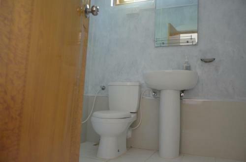 Hostal Yaye Guest House