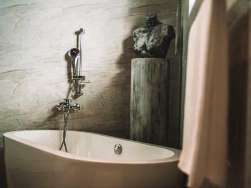 Bed & Breakfast Villa Raha