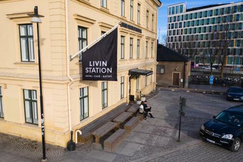 Livin Station Hotel