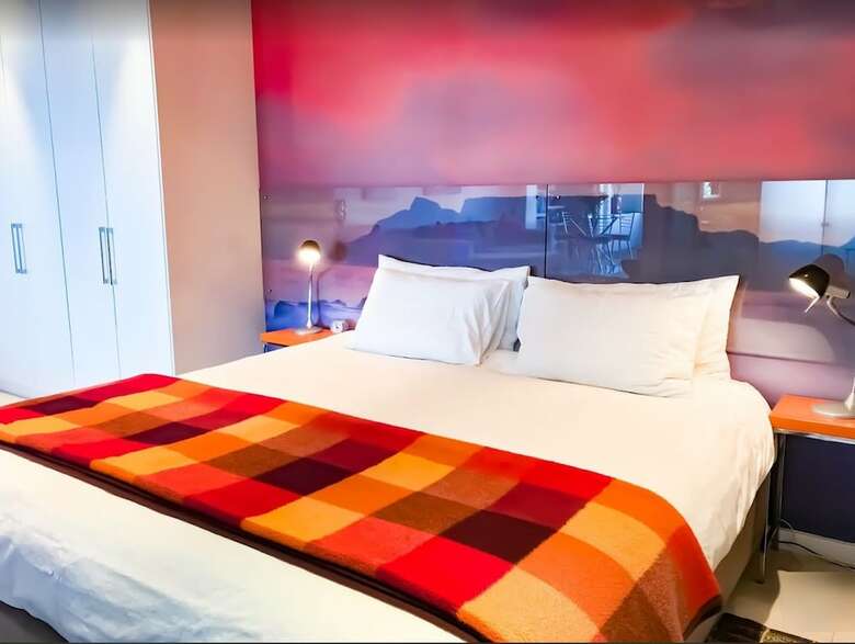 121 Ocean View Drive Studio Apartment