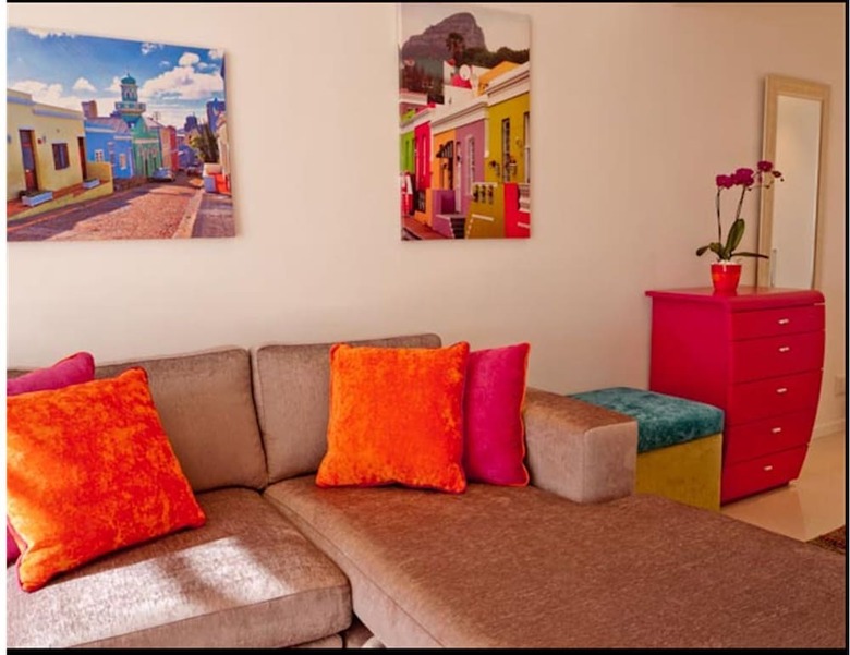 121 Ocean View Drive Studio Apartment