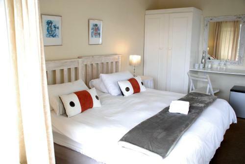 Hostal Mandalay Guest House Plettenberg Bay