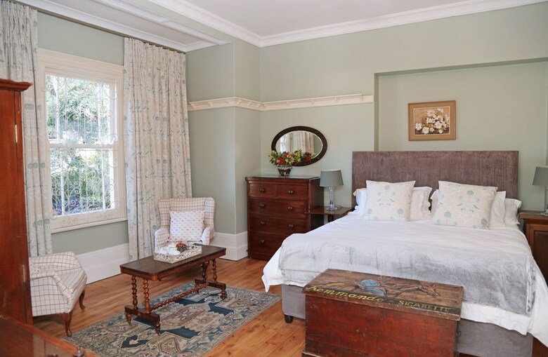 Hostal Newington Place