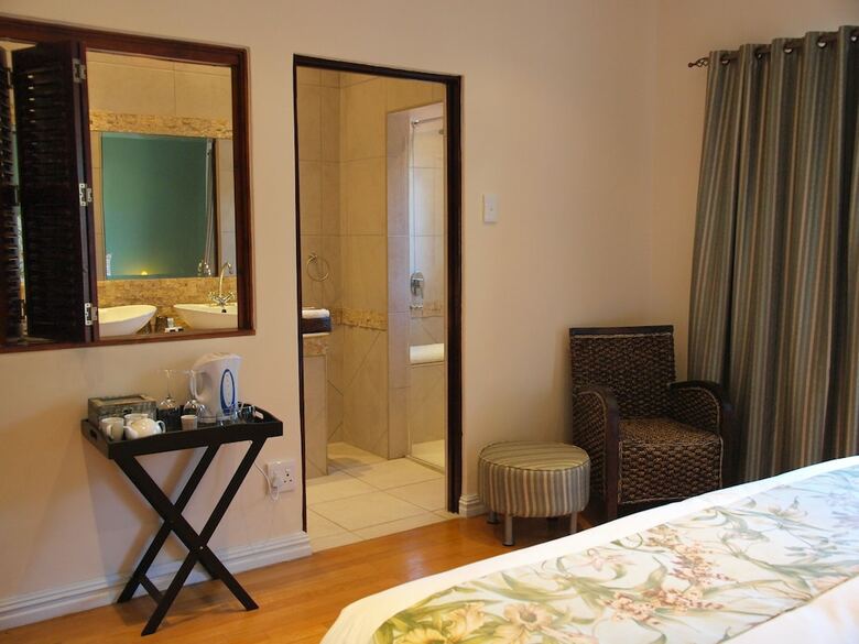 Bed & Breakfast African Tulip Guesthouse