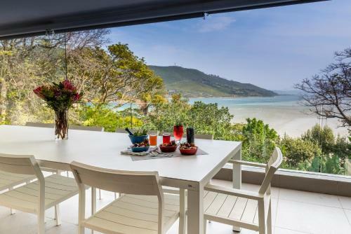 Number Eleven Self-catering Villa