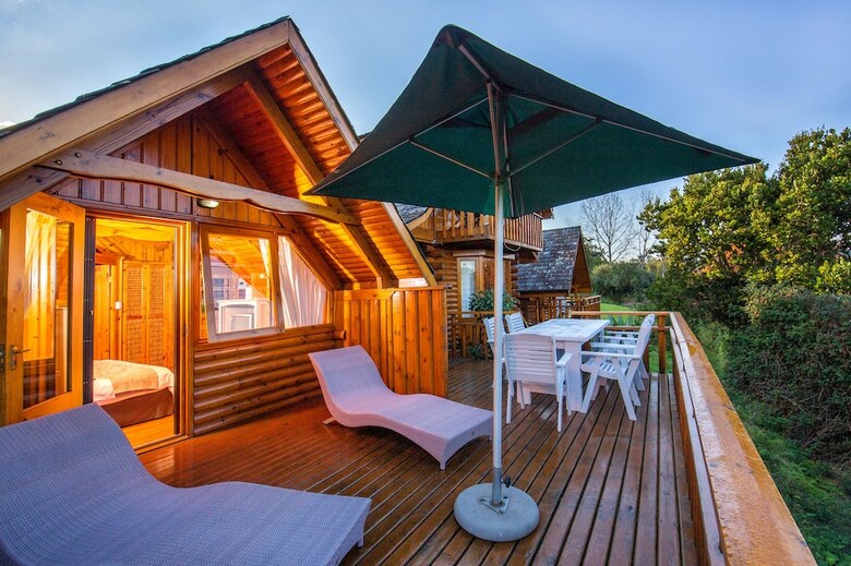 Hostal Abalone Lodges