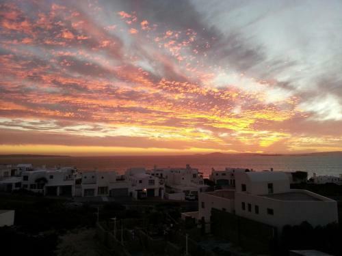 Hostal Malindila Apartment & House
