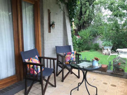 Hostal Tuscana Villa Guesthouse