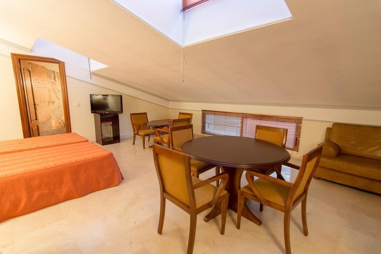 Hotel San Antonio