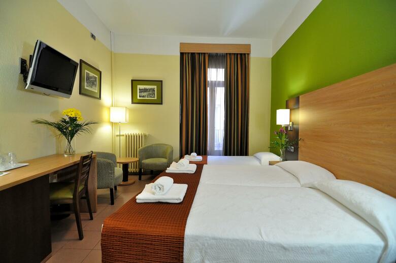 Hostal Ballesta